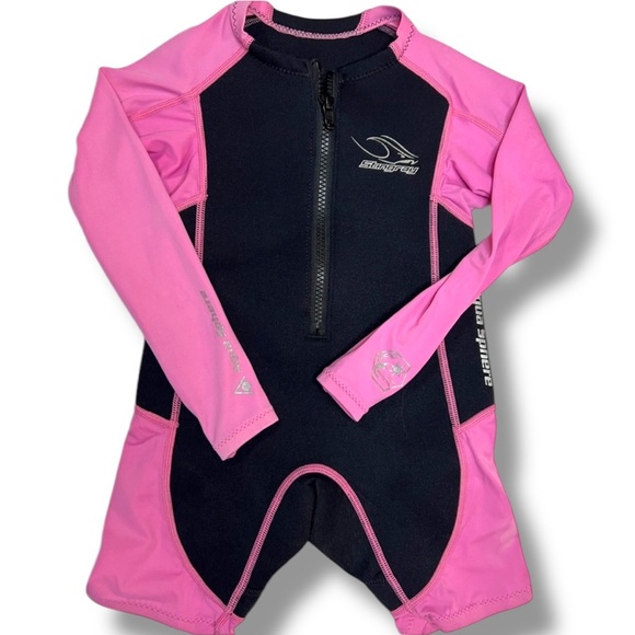 Stingray Girl’s Wetsuit Core Warmer Aqua Sphere Size 4 Pink/Black - Picture 1 of 5